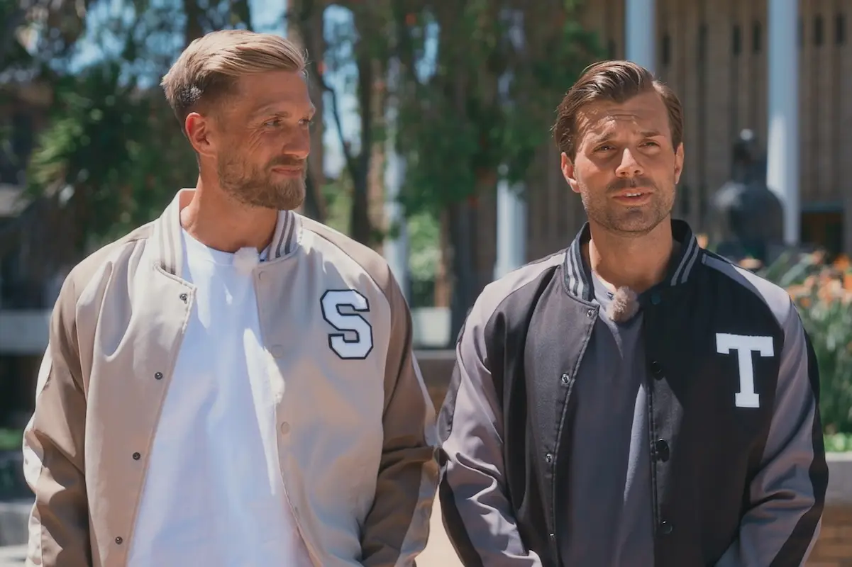 Bachelor 11.6.2026 Folge 2 - Erste Entscheidung, Gruppen- und Einzel-Dates - hier im Bild die Bachelors Sebastian und Tim vor ihrem ersten, gemeinsamen Gruppen-Date