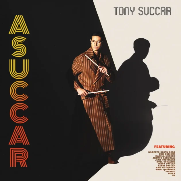 Tony Succar Album „ASUCCAR“ - Salsa-Musik-Meisterwerk für Aficionados - hier im Bild das Album-Cover mit einem Foto des Künstlers und Art Work