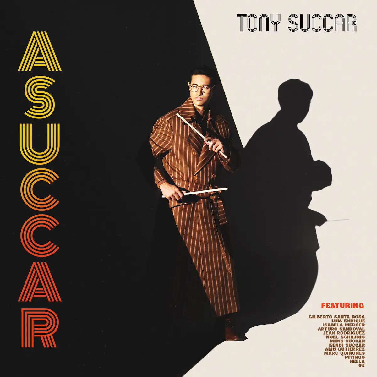 Tony Succar Album „ASUCCAR“ - Salsa-Musik-Meisterwerk für Aficionados - hier im Bild das Album-Cover mit einem Foto des Künstlers und Art Work