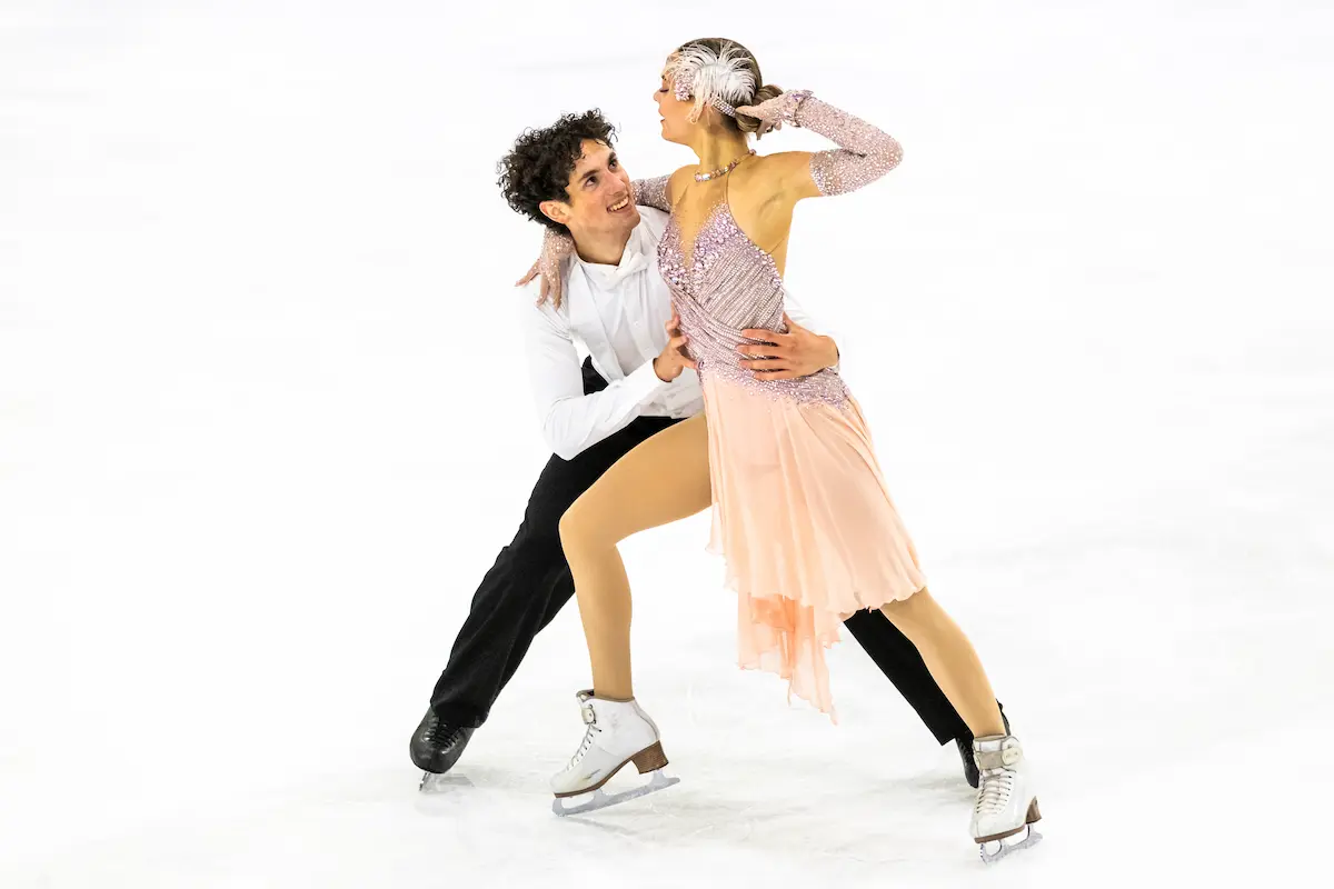 Aneta Vaclavikova - William Lissauer aus den USA - Eistanz-Paar beim Junior Grand Prix Riga 2026