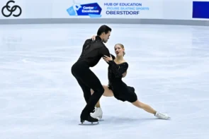 Eiskunstlauf Nebelhorn Trophy 2026 Oberstdorf Tickets, Termin 24.–26.9.2026, Teilnehmer - hier im Bild Minerva Fabienne Hase – Nikita Volodin in einem Archiv-Foto