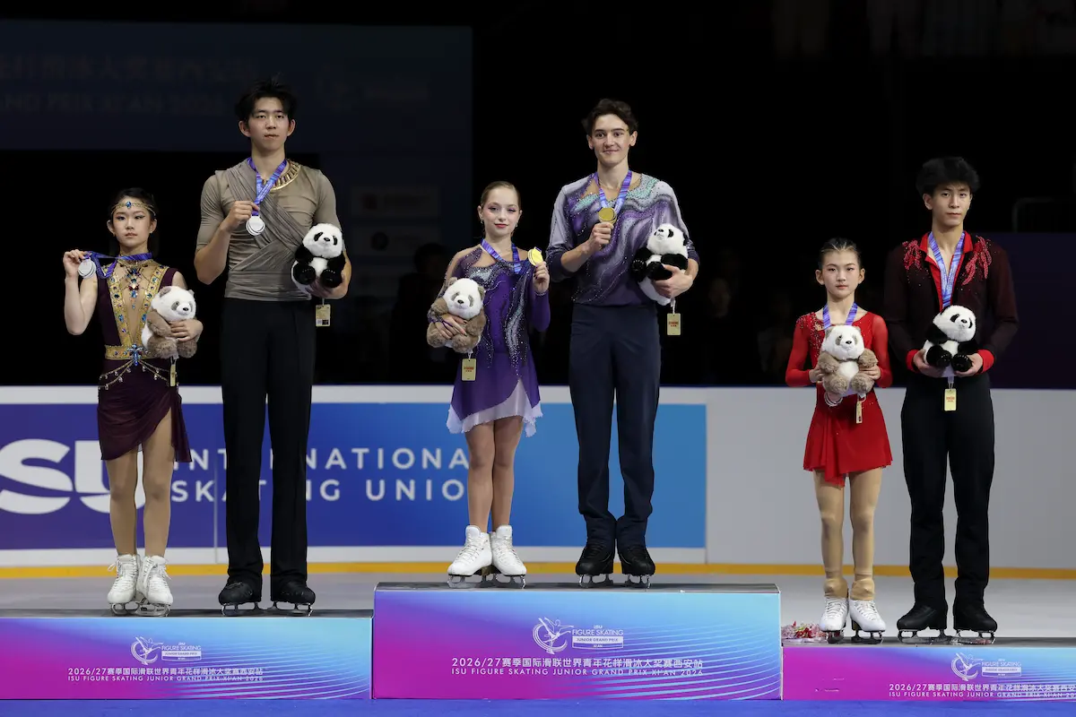 Siegerehrung Junioren-Eiskunstlauf-Paare Junior Grand Prix China 2026