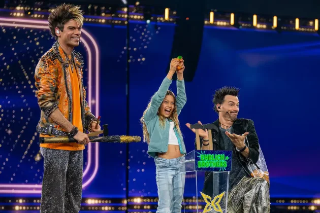 Ehrlich Brothers am 24. Oktober 2026 bei RTL „No Limits“ (Zauber- und Illusions-Show) - hier im Bild die Ehrlich Brothers mit einem Gast aus dem Publikum bei Maegic Quiss